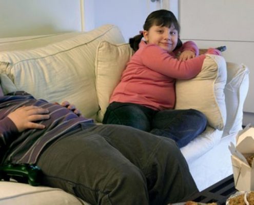 تحرک نداشتن چه تاثیری بر روی چاقی در کودکان دارد؟
