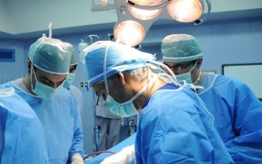 جراح لاغری عمل جراحی پلیکاسیون معده را چگونه انجام می دهد؟