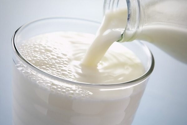 شیر چیست و چه فوایدی برای بدن دارد؟